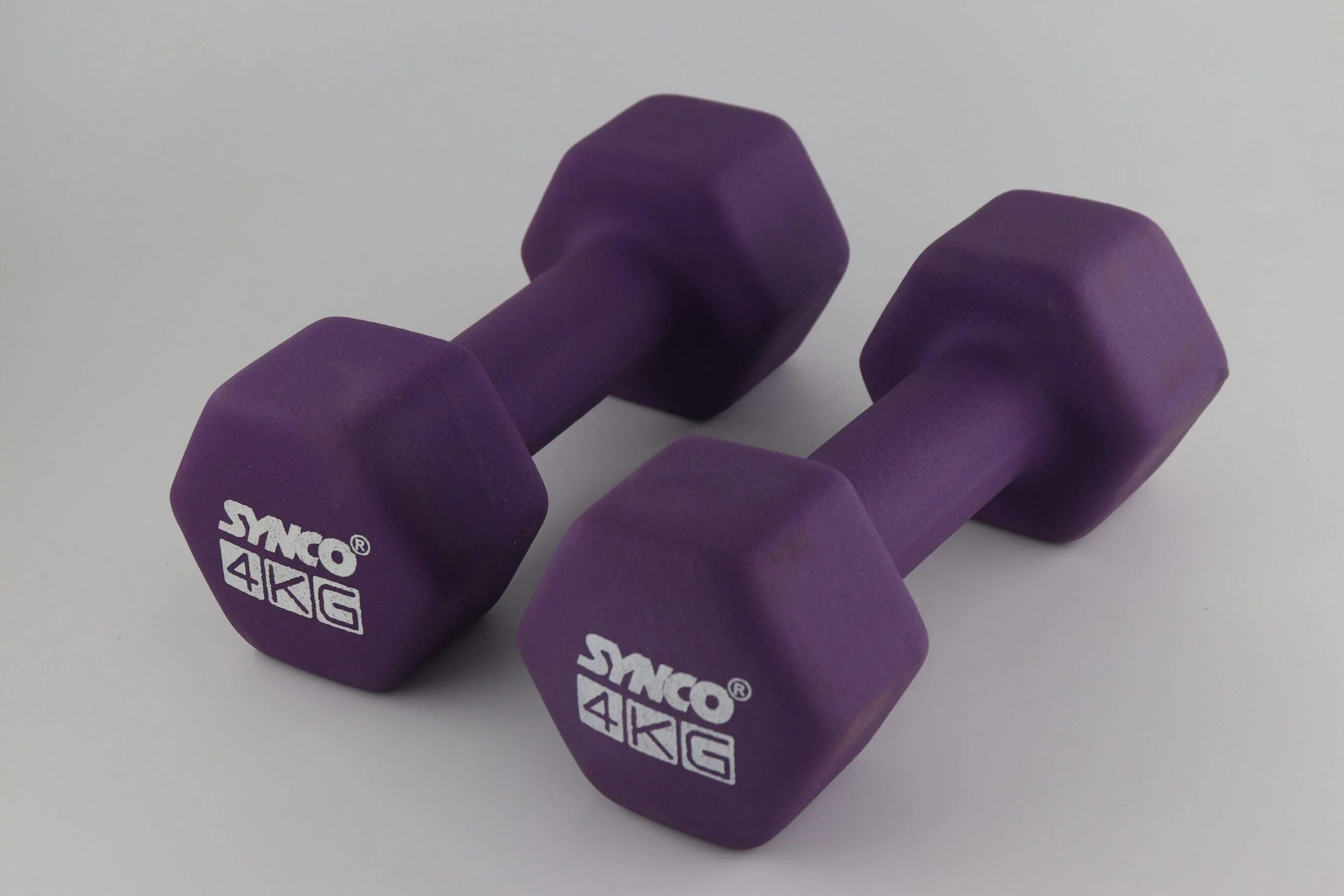 Synco Purple Dumbbell Pair (2 x 4 KG) - Image 5
